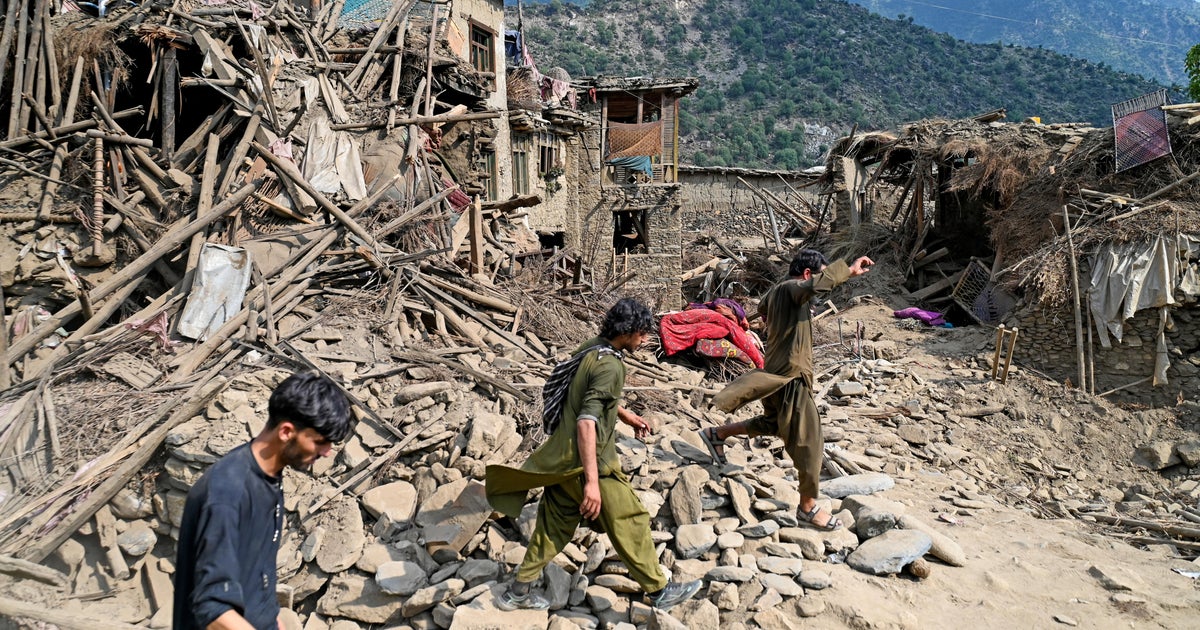 Amount of Afghanistan death reaches 2,200 as an arrival racing in achieving survivors continues four days later