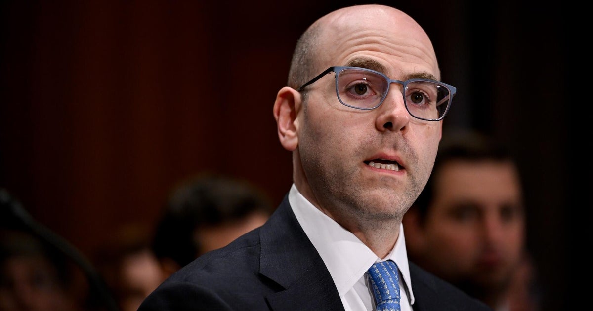 Senate confirms Trump adviser Stephen Miran to Fed before key interest rate vote