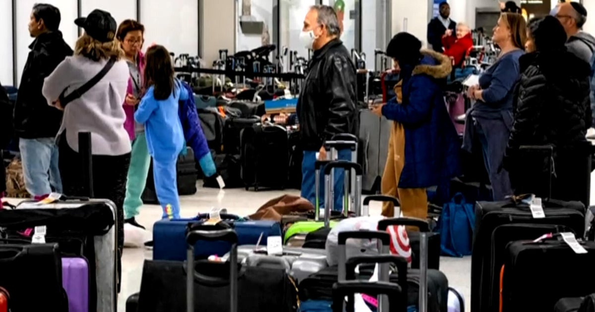 Trump administration drops proposed rule offering cash to passengers of disrupted flights