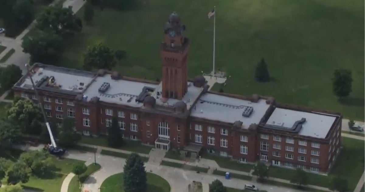 Chicago-area Navy base to be used for immigration operations