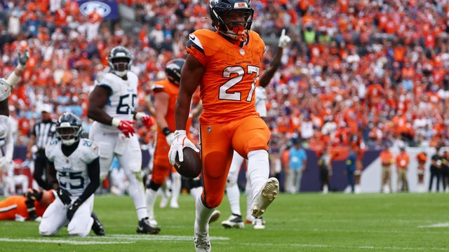 Tennessee Titans v Denver Broncos 