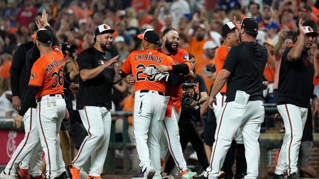 Los Angeles Dodgers v Baltimore Orioles 