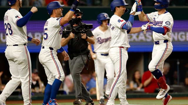 Milwaukee Brewers v Texas Rangers 