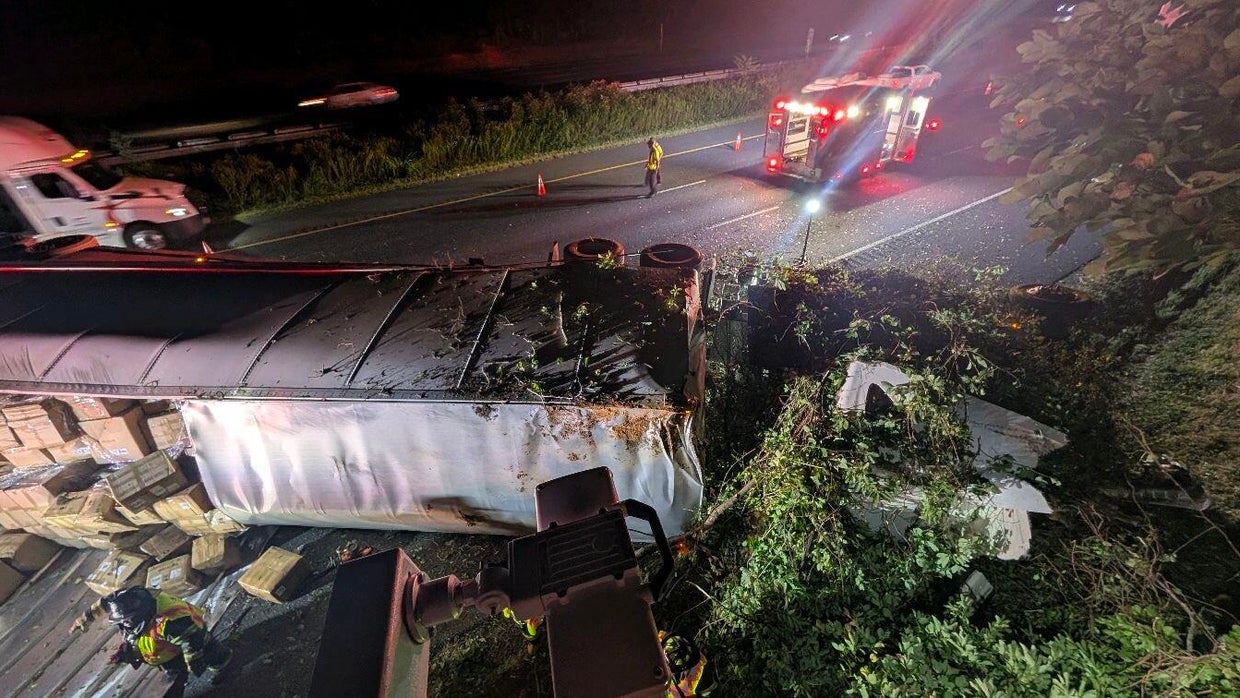 Overturned tractor-trailer injures driver, shuts down I-95 south in ...
