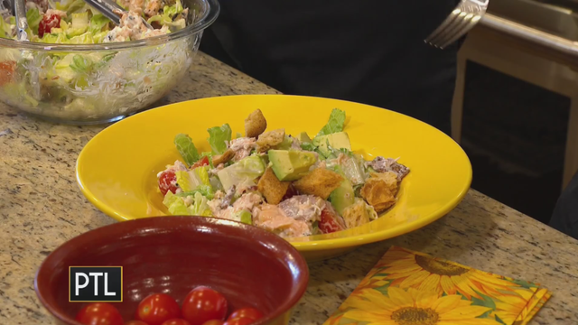 salmon-blt-salad-rania.png 