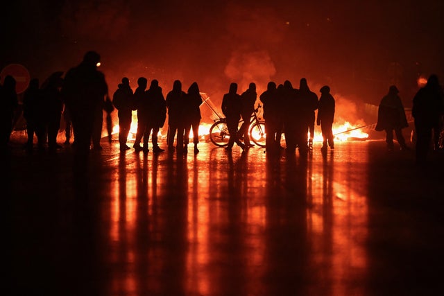 TOPSHOT-FRANCE-POLITICS-SOCIAL-PROTEST 