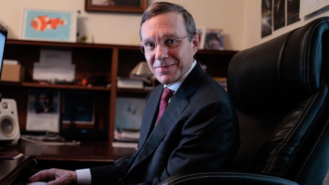 Avi Loeb 
