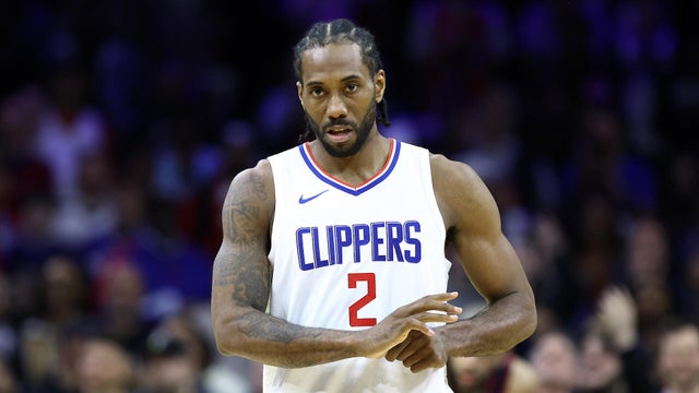 Los Angeles Clippers v Philadelphia 76ers 