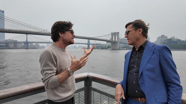 jason-bateman-and-lee-cowan.jpg 