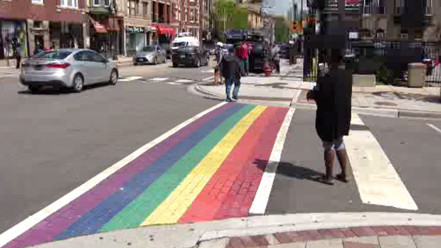 halsted-street-pride-crosswalk.png 