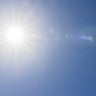 Hot weather sticks around North Texas, rain showers possible 
