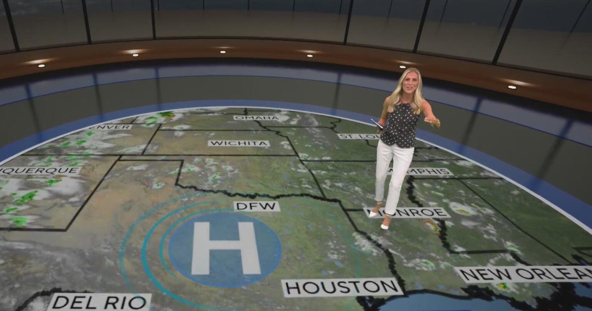 Hot weather holds in North Texas with slight storm chances ahead - CBS ...