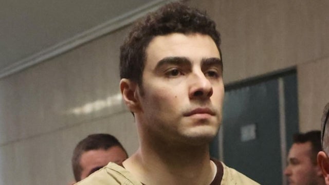 cbsn-fusion-judge-dismisses-state-terrorism-charges-luigi-mangione-unitedhealthcare-ceo-killing-thumbnail.jpg 