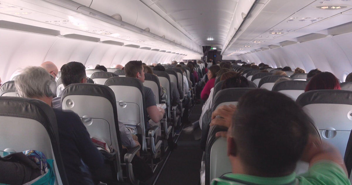 Fume incidents on airplanes raise health concerns