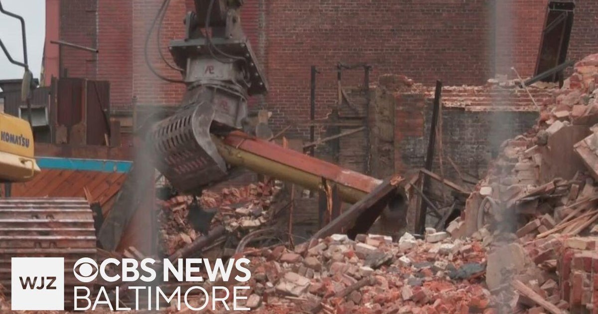 Demolition work underway on Howard St. 