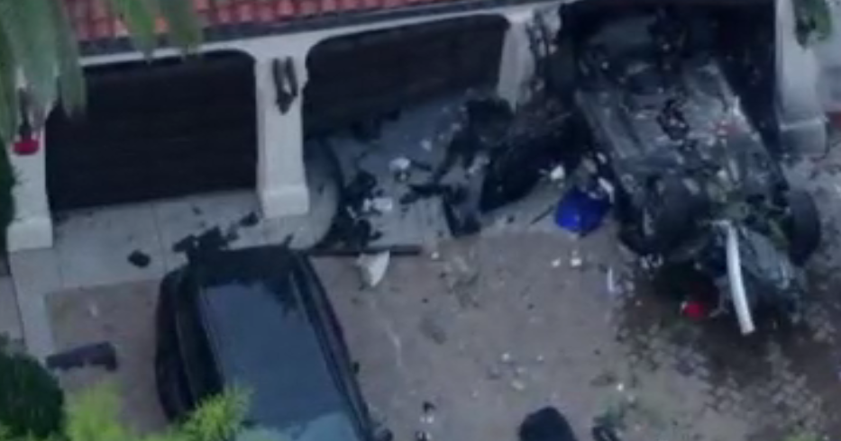 1 dead after car crashes into South Pasadena home following police ...