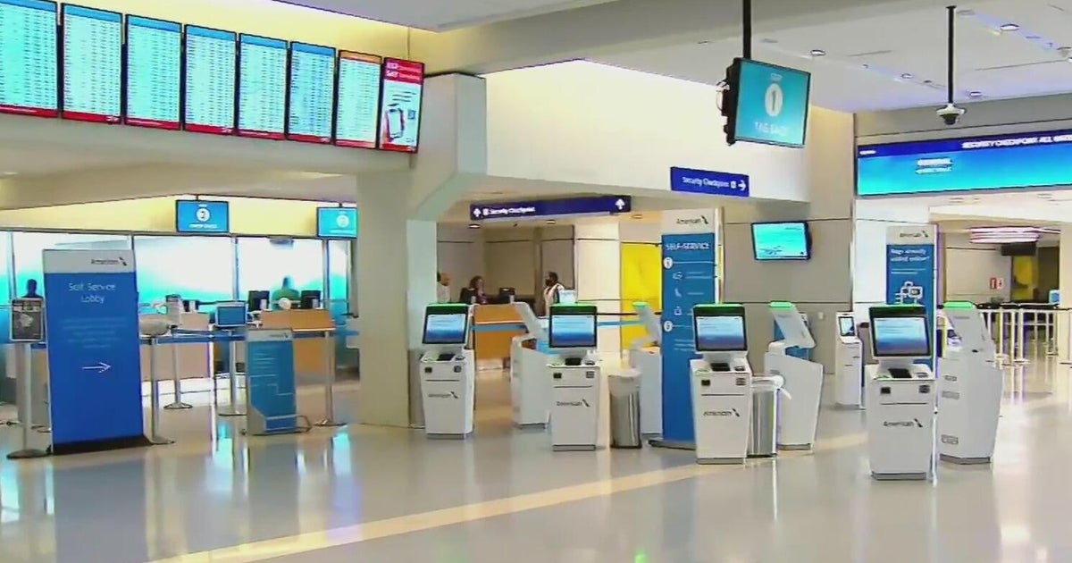 Hundreds Flights Delayed Dallas Kansas City Airports Due Equipment Outage