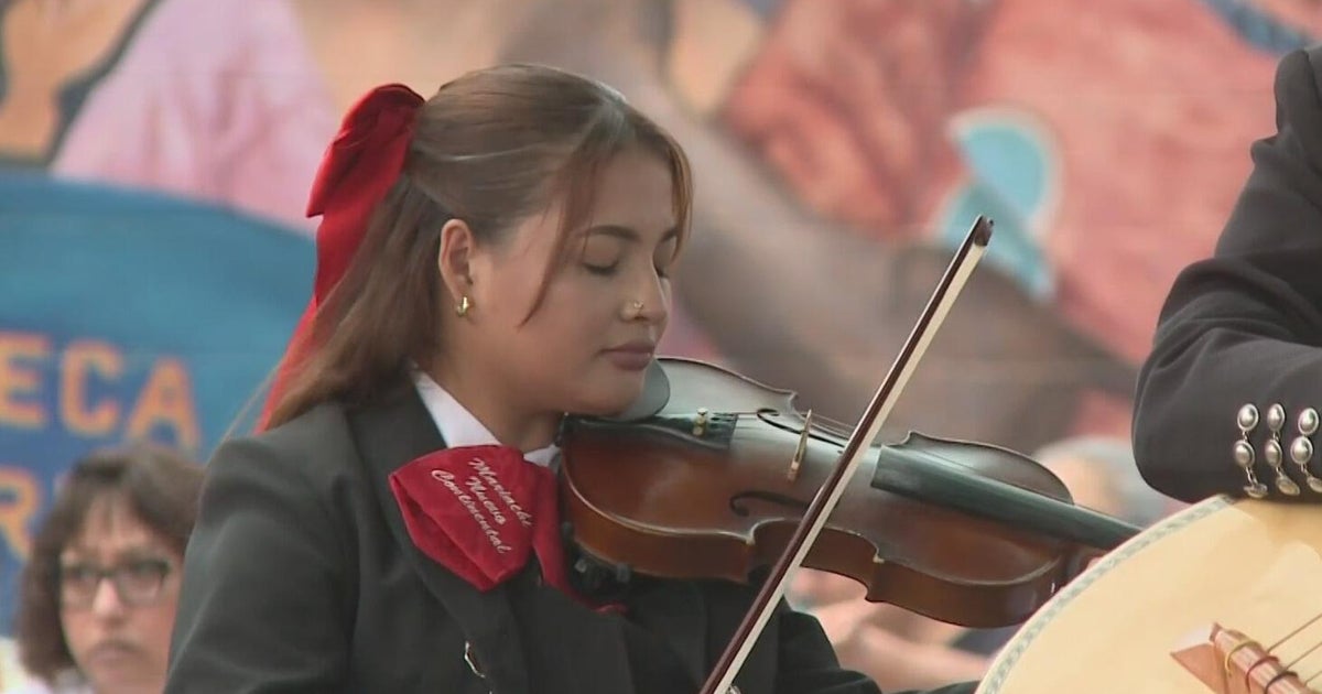 Hispanic Heritage Month Celebrated Across U.S. Cities Amid Security Concerns