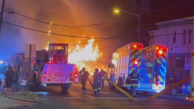 trenton-fire-4-frame-105.jpg 