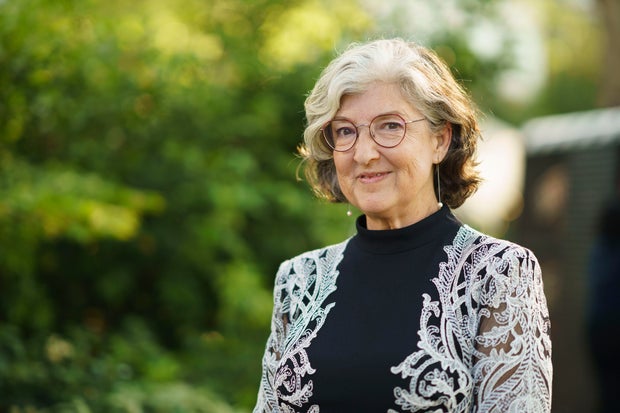 Author Barbara Kingsolver 