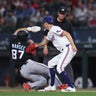 Slumping Rangers fall to Marlins after back-to-back blasts in sixth 
