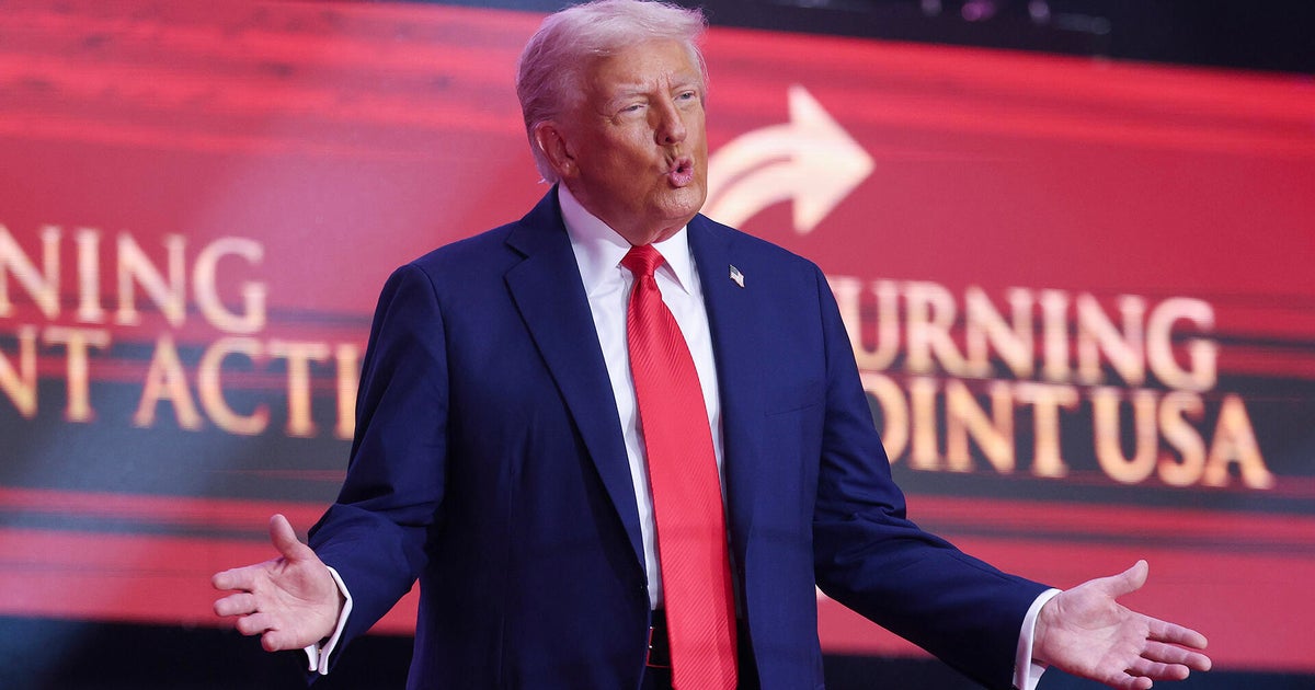 Trump pressuring Justice Division to pursue his political foes
