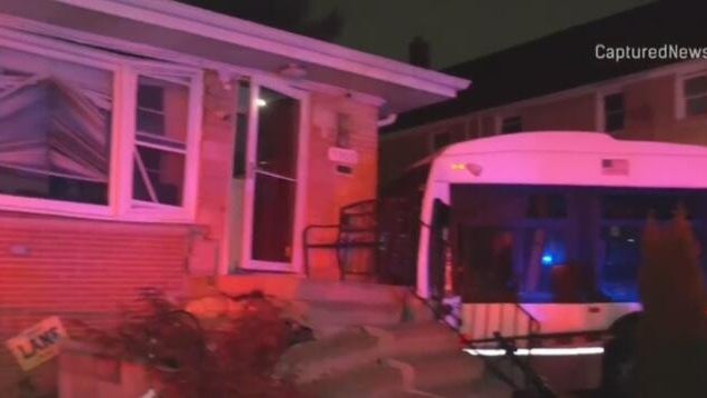 central-ave-bus-crash.jpg 