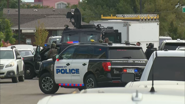 commerce-city-swat-standoff-lu15-frame-12718.png 