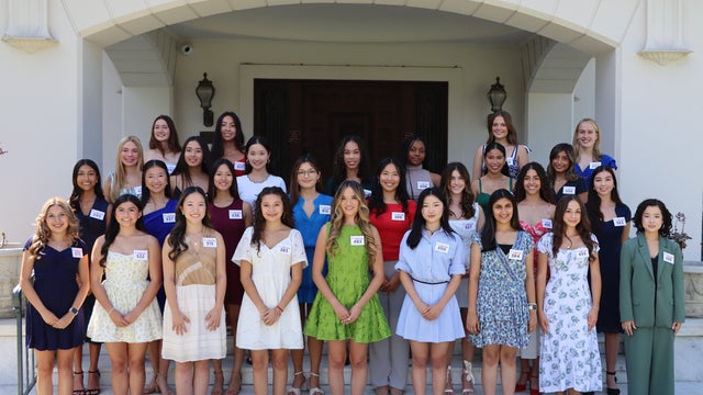 2026-rose-court-finalists.jpg 