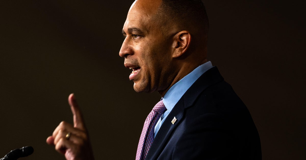 Democrats dismiss White Home layoff risk as “intimidation” tactic as shutdown nears