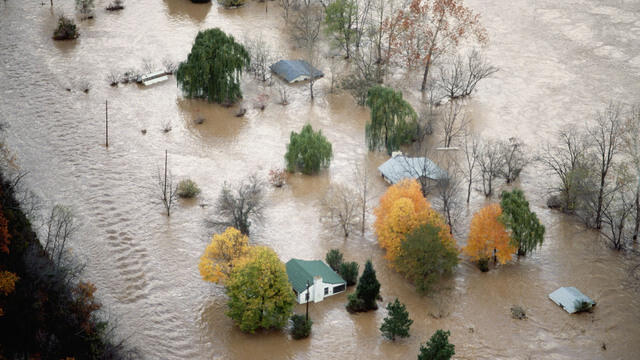 gettyimages-530703172-4068116-640x360.jpg 