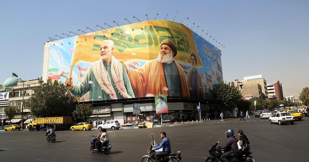 Iran hanging a man accused of examining Mossad Israel through the massacre wave