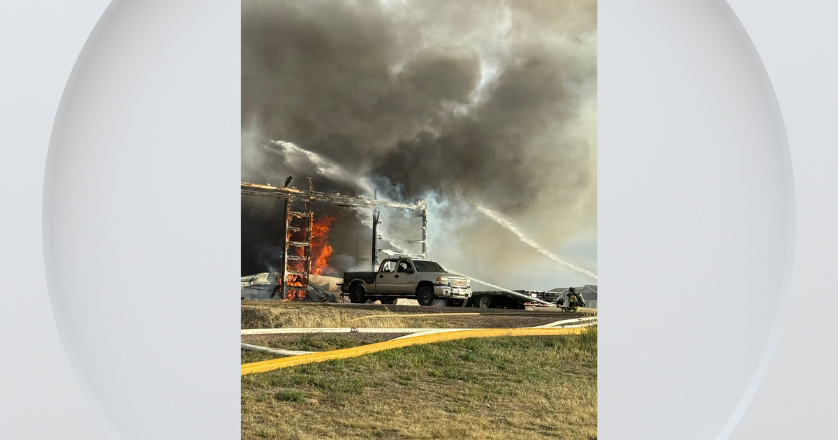 Outbuilding fire sends large plumes of smoke seen across Colorado ...
