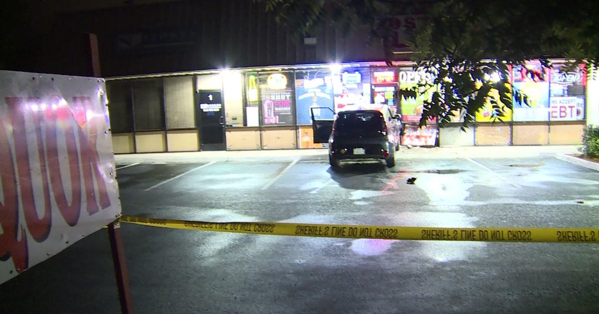 Car rammed into Orangevale liquor store, investigation underway