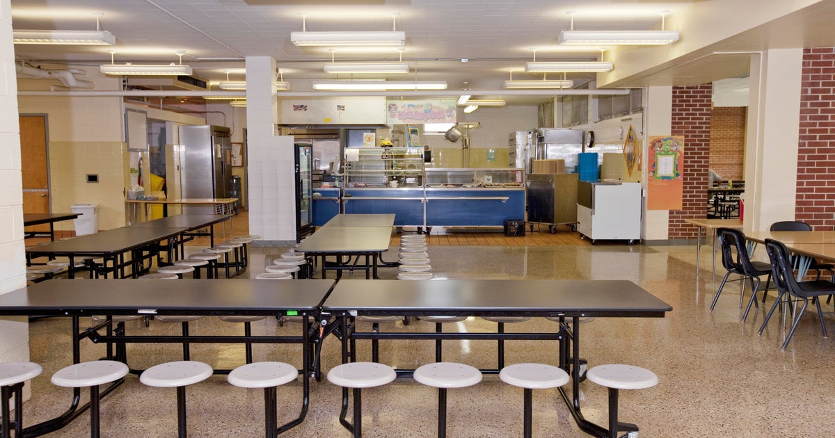 Michigan Schools Continue Free Meals Amid Budget Uncertainty