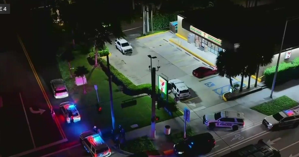 1 hospitalized after shooting at Fort Lauderdale 7-Eleven, police say
