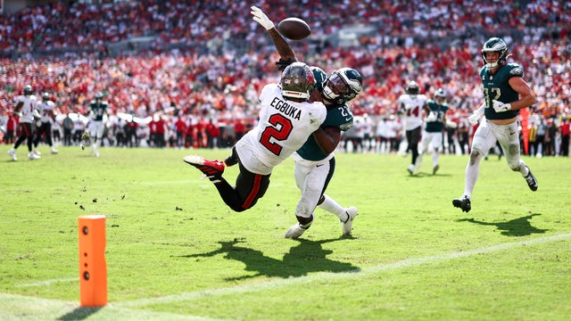 Philadelphia Eagles v Tampa Bay Buccaneers - NFL 2025 