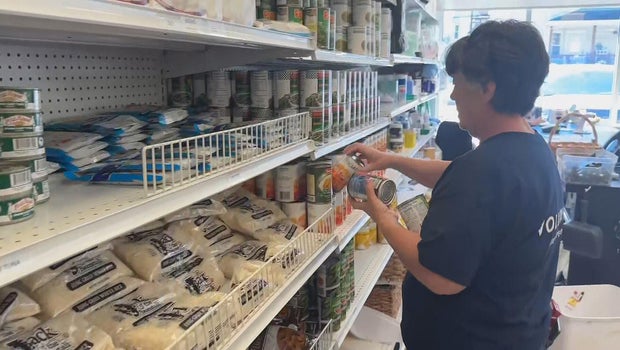 Food Banks Nationwide Brace for Surge Amid Government Shutdown