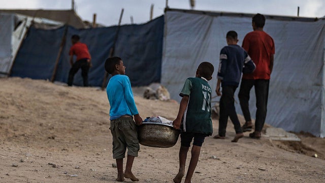 Daily life in Gaza continue amid Israeli attacks 