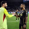 Denis Bouanga's 86th-minute goal sends streaking LAFC past Atlanta 1-0 for 5th consecutive win 