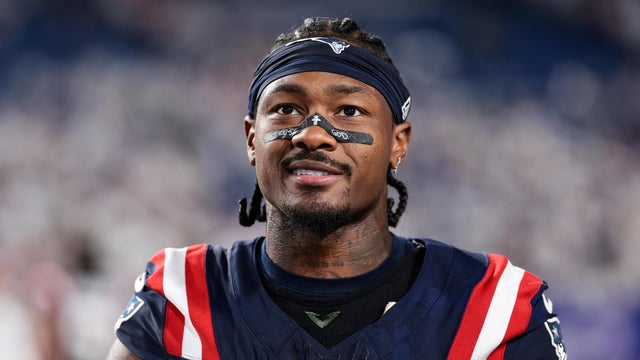 New England Patriots v Buffalo Bills - NFL 2025 