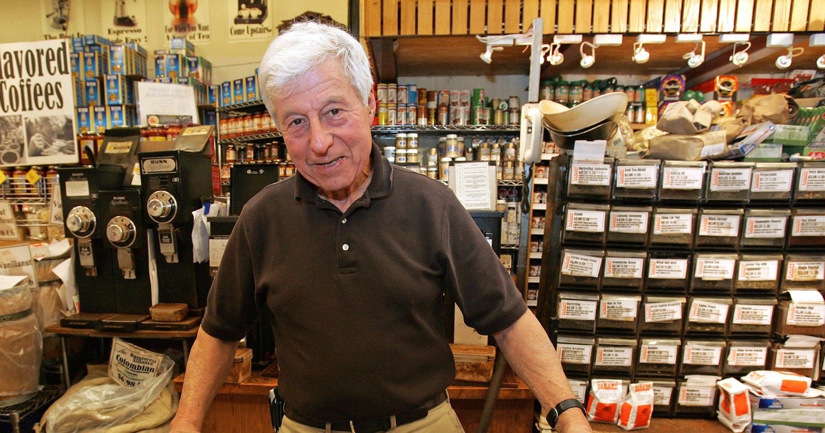 Saul Zabar, icon of NYC food culture who led Zabar’s on the Upper West Side for decades, dies at 97