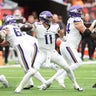 Vikings lean again on strong chemistry to fuel win despite hardships 