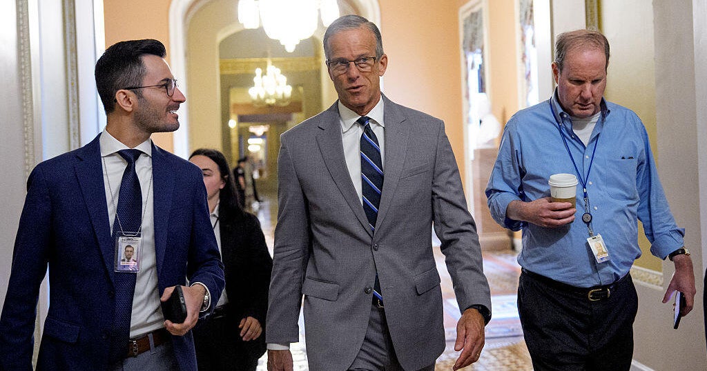 US Government Shutdown: Day 8 Sees Senate Deadlock Deepen, Arizona Swearing-In Sparks Epstein Controversy