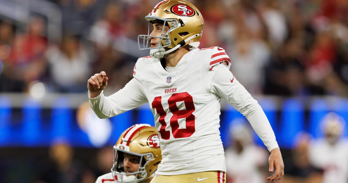 49ers sign kicker Eddy Pineiro to a 4-year, $17M contract
