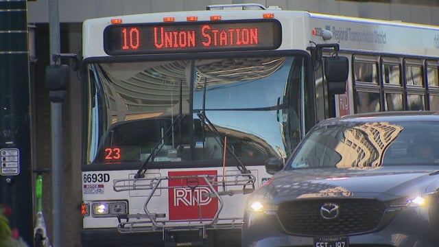 rtd-diesel-bus-drama-10pkg-transfer-frame-121.jpg 