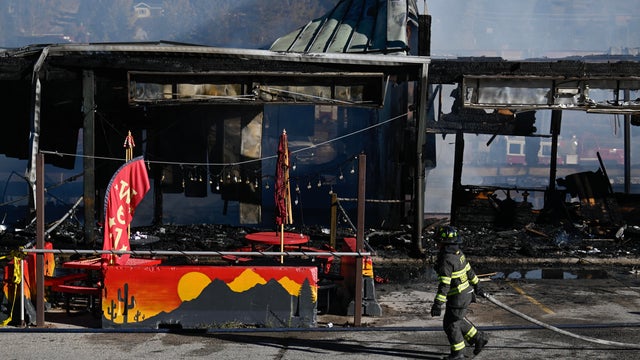 nederland-fire-sarah-pkg-transfer-frame-4362.jpg 