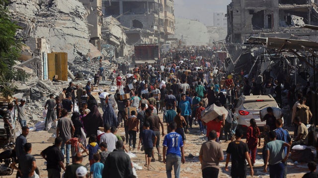 Aid-Enters-Khan-Yunis 