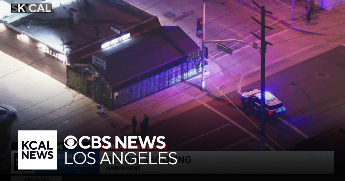 1 dead after drive-by shooting a Hawthorne bar - CBS Los Angeles
