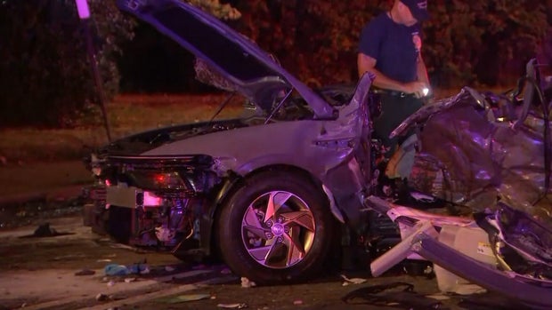 2 arrested in deadly crash involving stolen SUV in Philadelphia's East Oak Lane neighborhood 